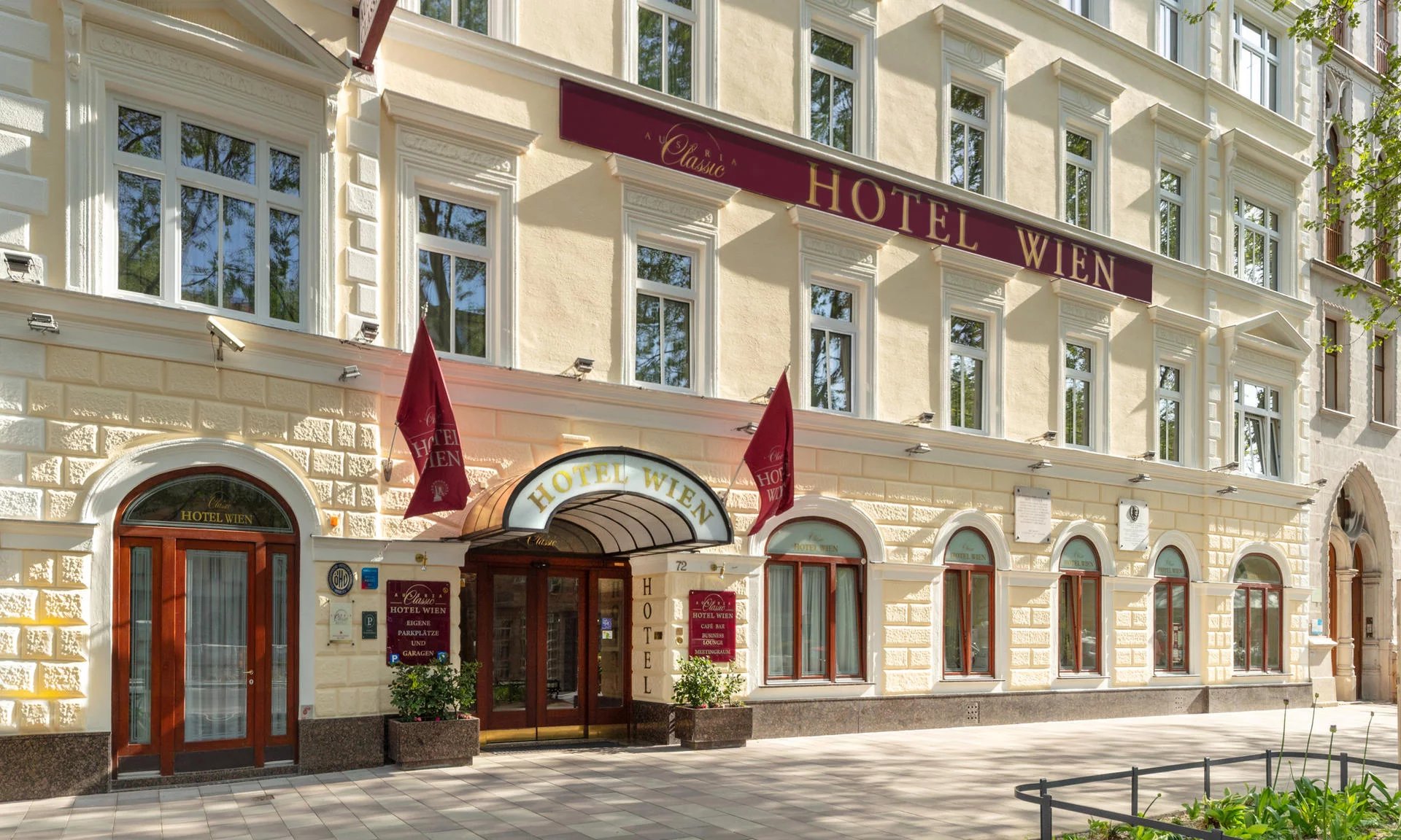Hotel with a city view in Vienna